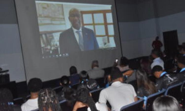 UASD recibe estudiantes politécnico General Belisario Peguero, en el programa “Universitario por un Día”