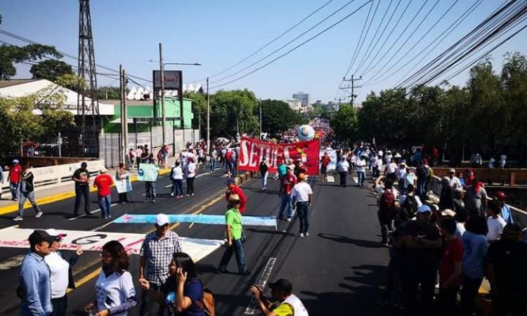 Universidad de El Salvador organiza nueva marcha en contra la privatización del agua