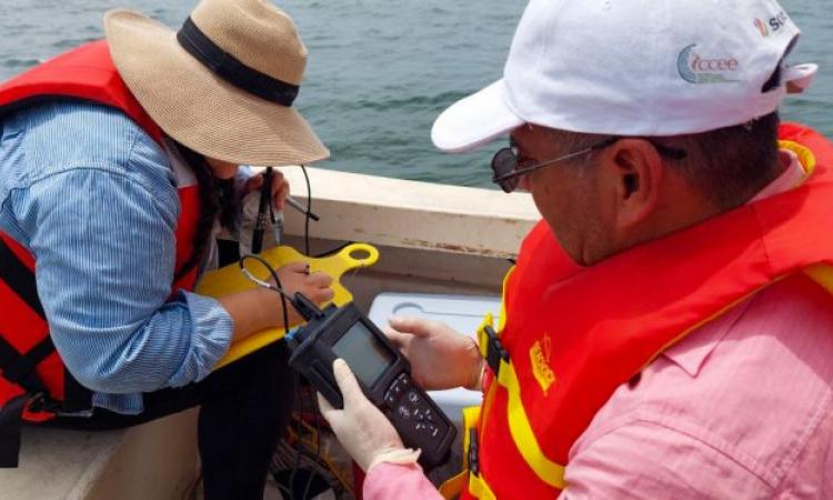 LABTOX UES presenta resultados de monitoreo de marea roja en Acajutla y Barra de Santiago