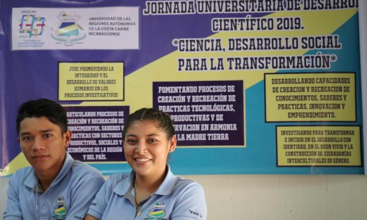 Jornada universitaria de desarrollo cientifico 2019 en URACCAN - Las Minas