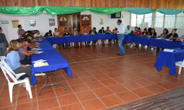 Estudiantes de URACCAN-Bilwi reciben capacitación en investigación   