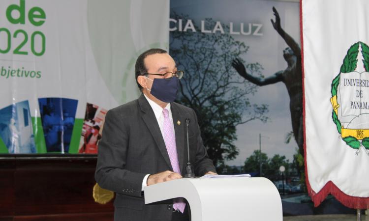 Dr. Eduardo Flores Castro realiza la rendición de cuentas 2020
