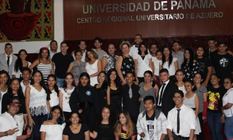 Festival de habilidades realizó Escuela de Inglés del CRUA