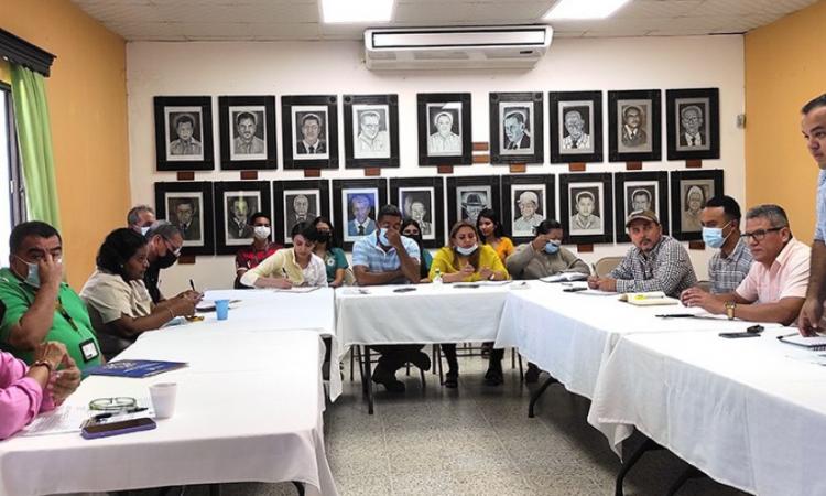 San Ignacio, FM, se suma a la Estrategia para la función académica de vinculación universidad-sociedad