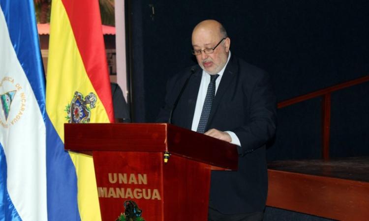Disertación sobre Derecho Electoral en la UNAN-Managua