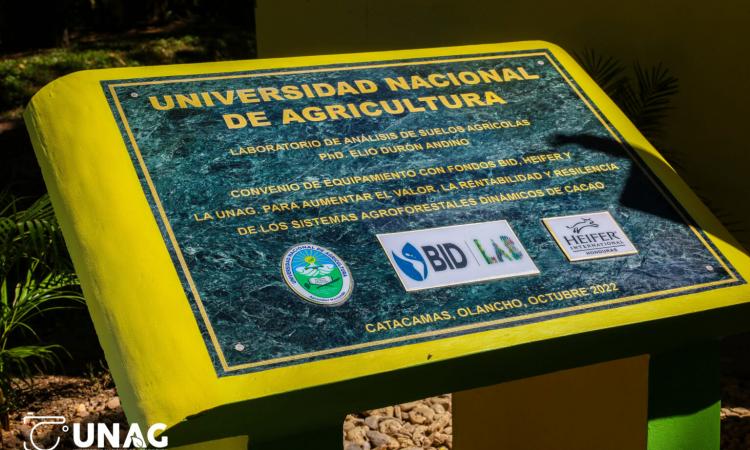 UNAG y Heifer Internacional inauguran el primer Laboratorio de análisis de suelos en Olancho