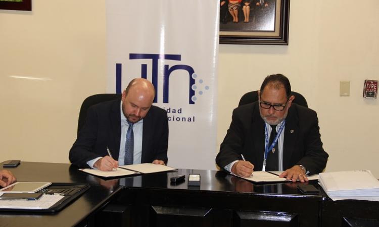 Universidad y Cámara de Comercio de Alajuela suscribieron Convenio Marco de Cooperación
