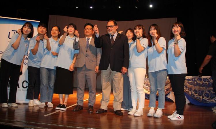 Voluntarios Coreanos imparten talleres gratuitos en la UTN