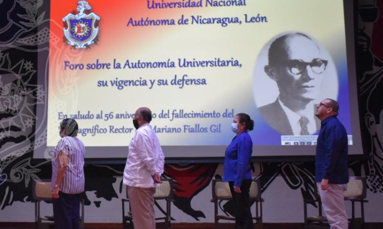 La UNAN León Bicentenaria llevo a efecto el Foro: Autonomía Universitaria, su vigencia y su defensa 