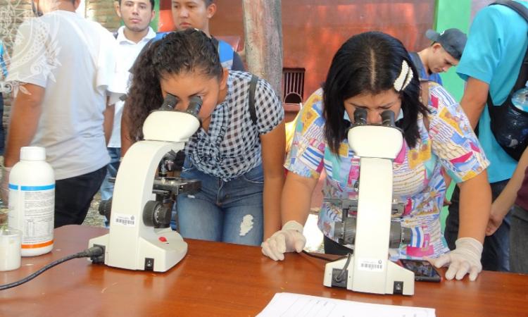 Estudiantes de la Carrera de Medicina Veterinaria del CUR Somotillo organizaron Jornada Médica totalmente Gratuita