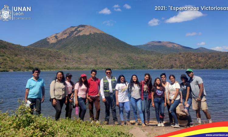 La Facultad de Ciencias y Tecnología a través del Departamento de Biología, realizó visita de estudiantes a la Laguna El Tigre