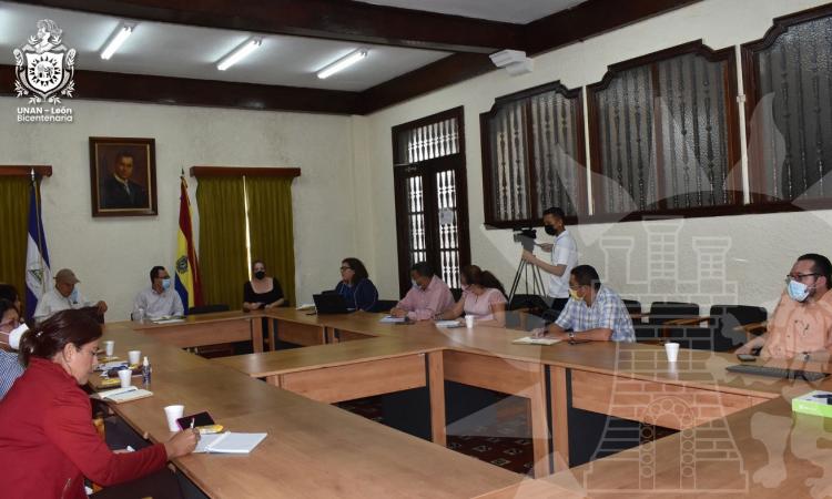 UNAN — León realizó conversatorio sobre Geo Parque Río Coco