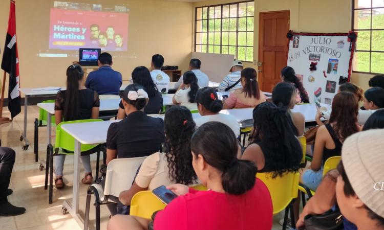 BICU se une al congreso de educación