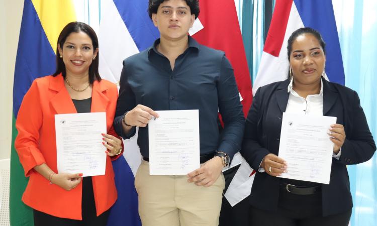 Abogados egresados de Bluefields se unen a la comunidad jurídica del caribe nicaragüense