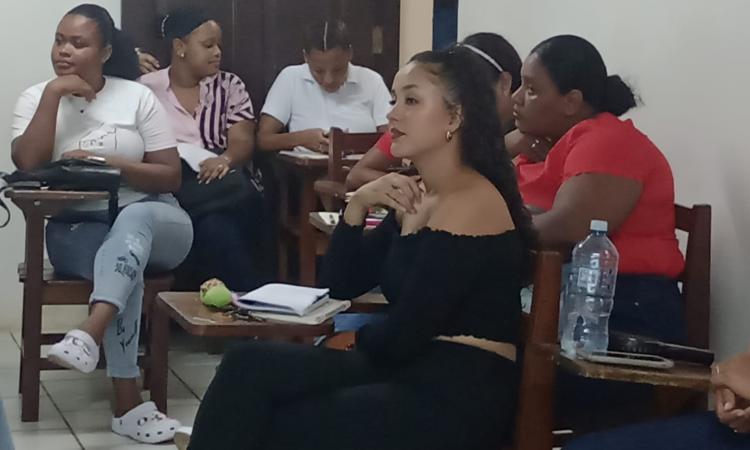 Comunidad universitaria de BICU Corn Island conocen la estrategia de educación