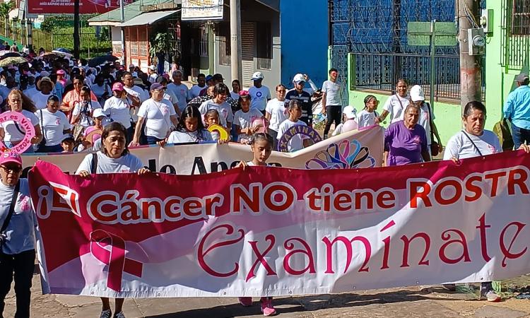 BICU se une a la caminata en conmemoración a la lucha contra el Cáncer de Mama