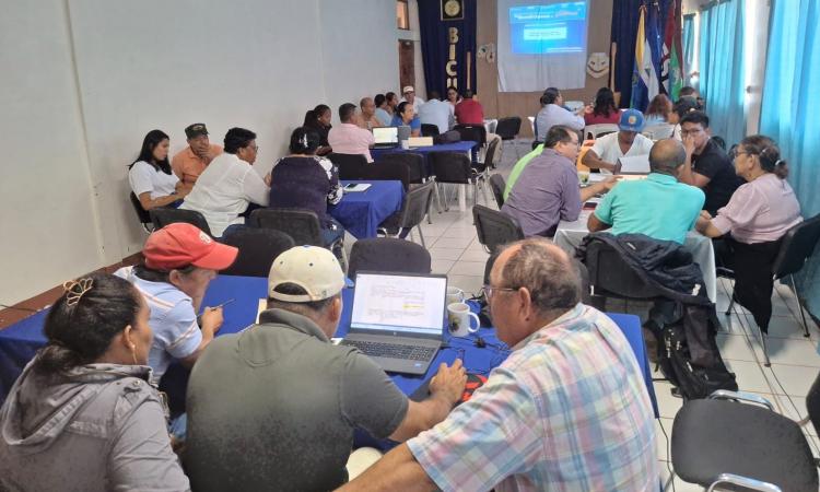 Taller en BICU para seguir fortaleciendo la academia a través de la estrategia de educación