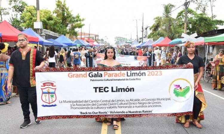 TEC participa en Grand Gala Parade en Limón