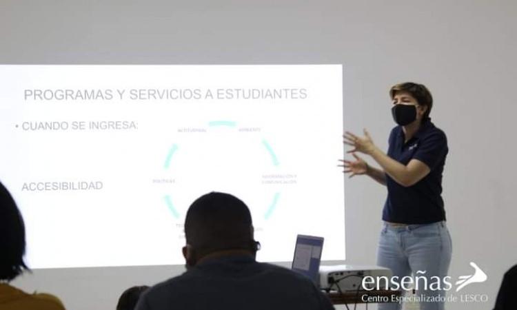 Personas sordas se benefician con educación inclusiva del TEC