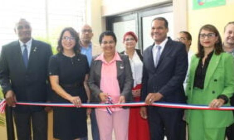 Facultad de Ciencias de la Educación UASD y Banco Hipotecario Dominicana (BHD) inauguran aula especializada