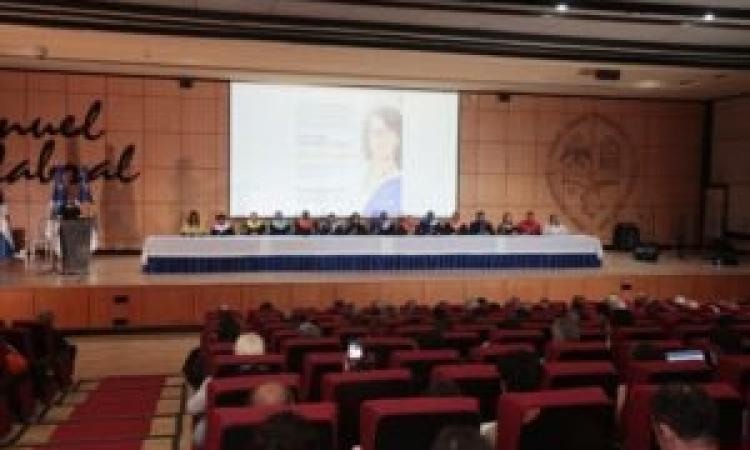 UASD otorga “Doctorado Honoris Causa” a la socióloga Marina Ariza