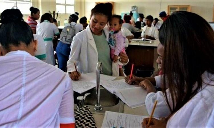 Director UASD Centro Barahona asegura desafío por Covid-19 muestra importancia de enfermeras en sistema sanitario