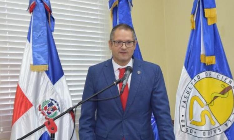 Universidades dominicanas conforman directiva de escuelas y departamentos de odontología