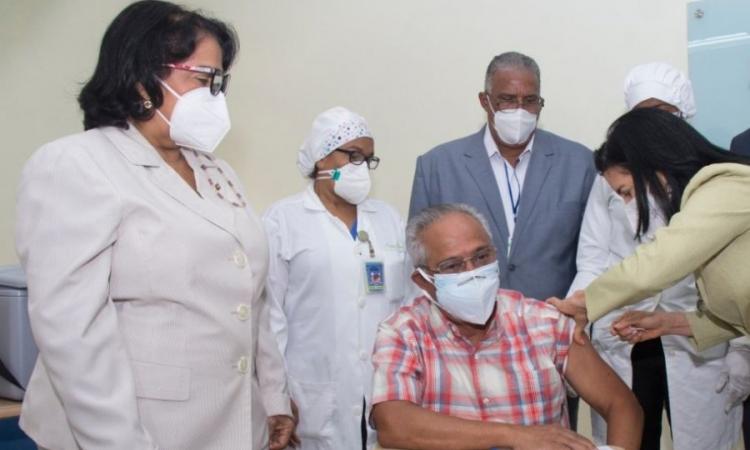 Rectora UASD muestra su preocupación por el rebrote del coronavirus en el país