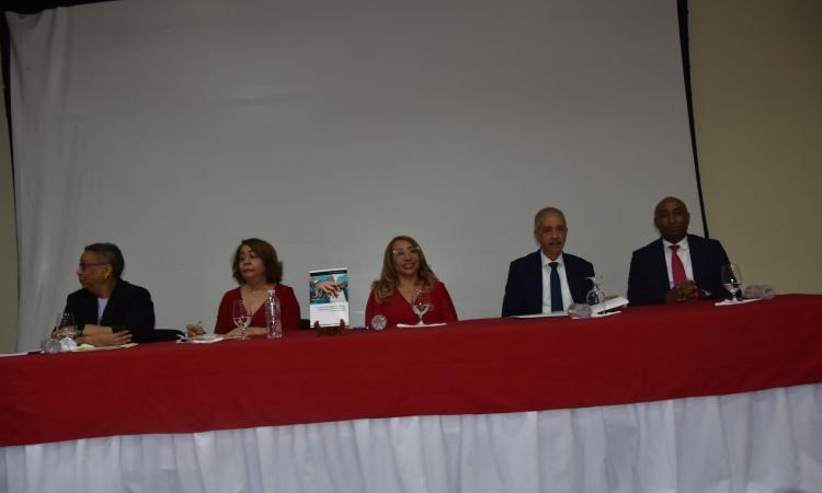 UASD publica libro sobre la historia del Defensor del Pueblo Dominicano 