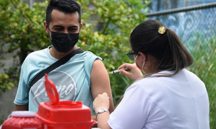 Investigación De La UCR Proyecta Pico De 77 310 Casos De COVID-19 Para Julio