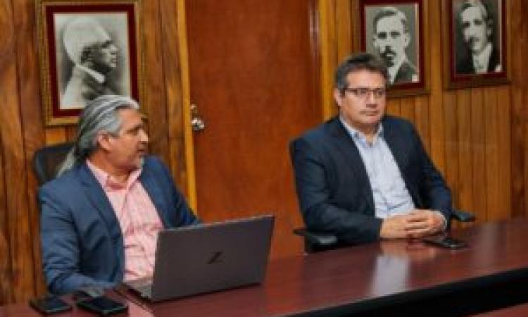 UES y el Instituto de Investigación Jurídica de Nicaragua estrechan lazos de cooperación