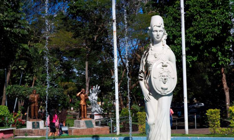 La Autonomía Universitaria: Pilar fundamental para el progreso de El Salvador