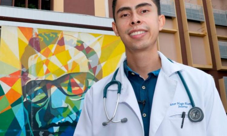 Estudiante de Medicina en Primera Línea contra el COVID-19 recibirá Premio Internacional