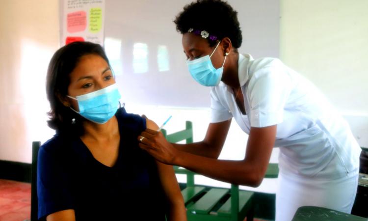 Velando por la salud de la comunidad universitaria ante la pandemia del COVID-19