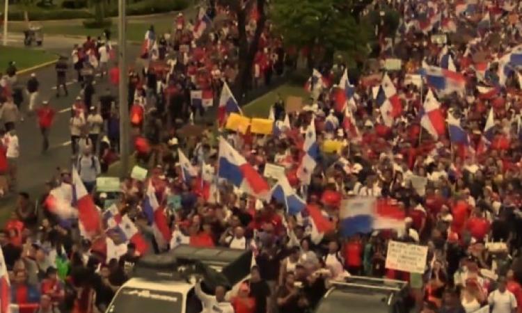 Panamá celebra con emoción el Día de los Símbolos Patrios en Medio de manifestaciones ciudadanas