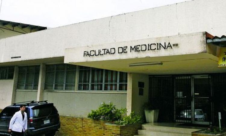 Facultad de medicina de la universidad de panamá apoya en la crisis de la pandemia de la covid-19