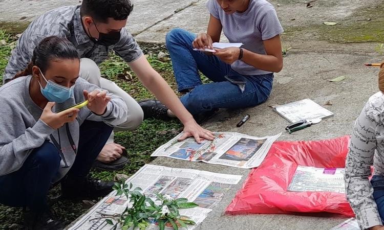 Docentes y estudiantes de UDELAS se capacitan en el herbario de la Universidad de Panamá