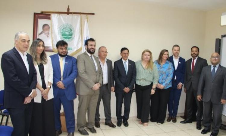 Universidad de Panamá recibió comitiva de de Emiratos Árabes Unidos