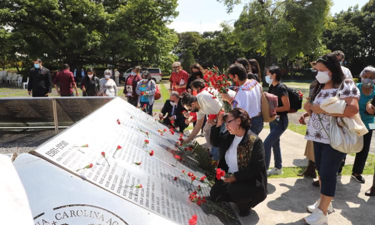 USAC conmemora el Día de la Dignificación de los Mártires Sancarlistas