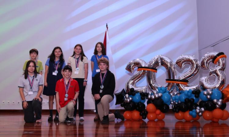  Olimpiada Costarricense de Matemática entregó reconocimientos a talentos estudiantes de educación secundaria