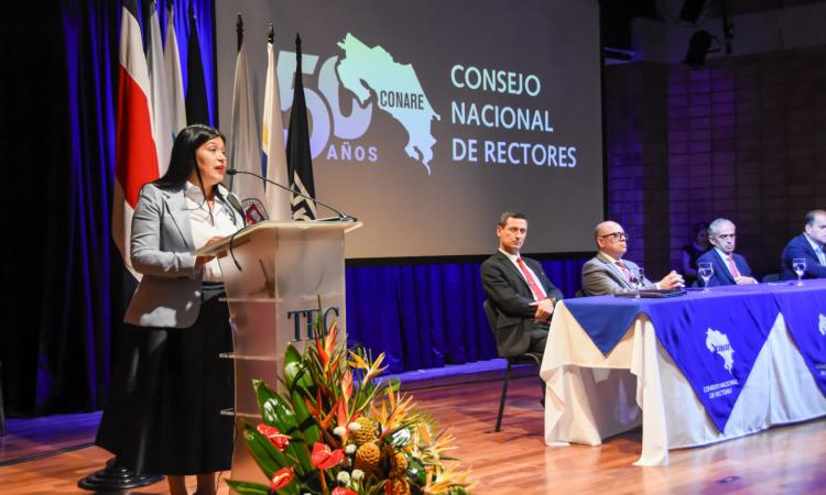 María Estrada Sánchez rectora del TEC asume la presidencia del Consejo Nacional de Rectores