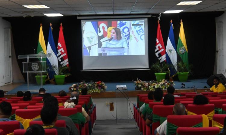 UNA presente en el Congreso Nacional de Educación en todas sus Modalidades “Bendiciones Y Victorias “