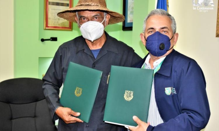 UNA y AEPCFA formalizan cooperación para impulsar la agricultura y ganadería en el caribe