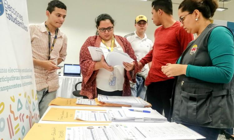 Órganos electorales trabajan arduamente para realizar elecciones estudiantiles en la UNAH