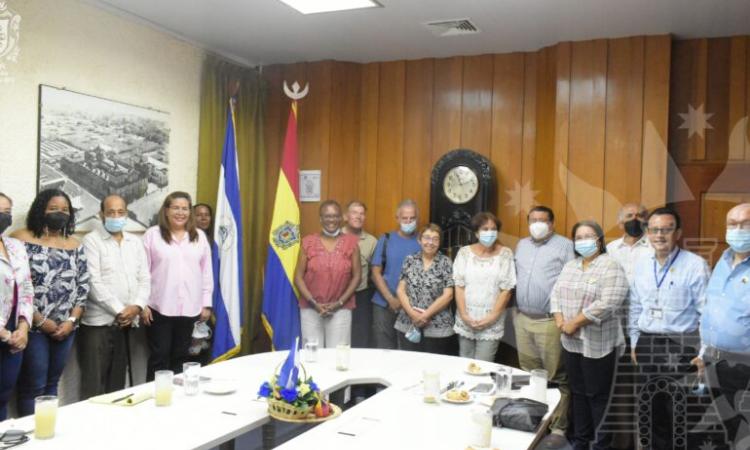 UNAN-León recibió visita de la Delegación de Nicaragua Network y la Alianza para la Justicia Global
