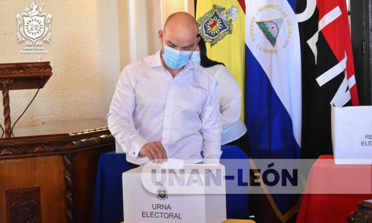 UNAN-León Realizó Elecciones De Rectoría 2022-2026