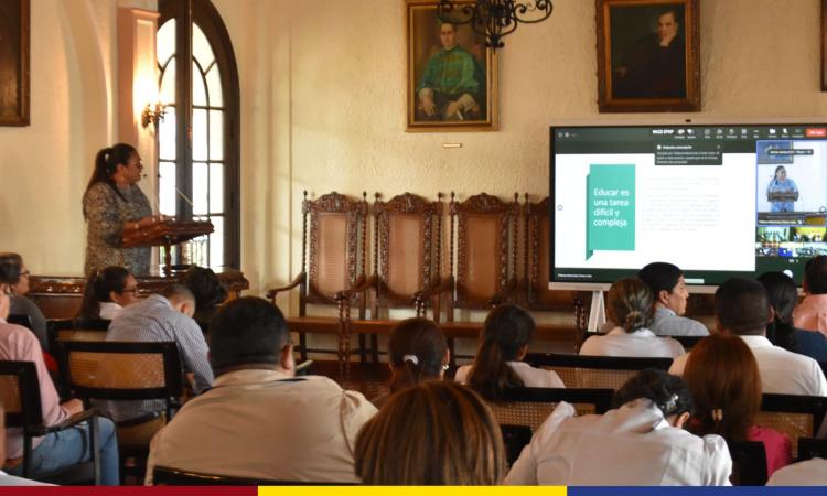 Bicentenaria UNAN León en proceso de cambio del Modelo Educativo