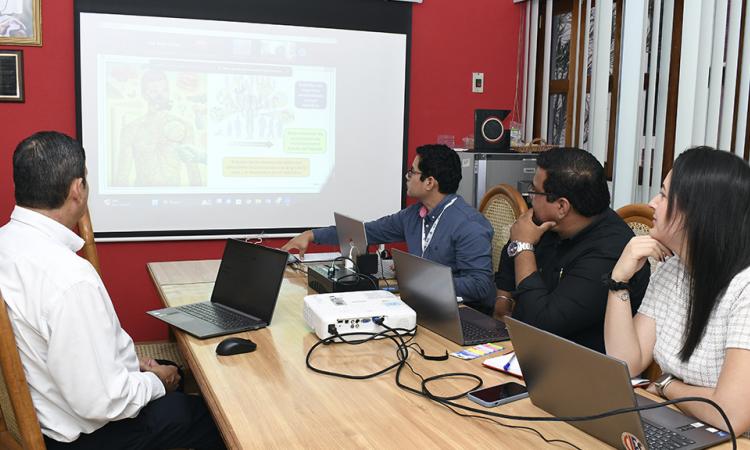  Docentes del CIES UNAN-Managua fortalecen sus conocimientos con enfoques emergentes en el campo de la salud