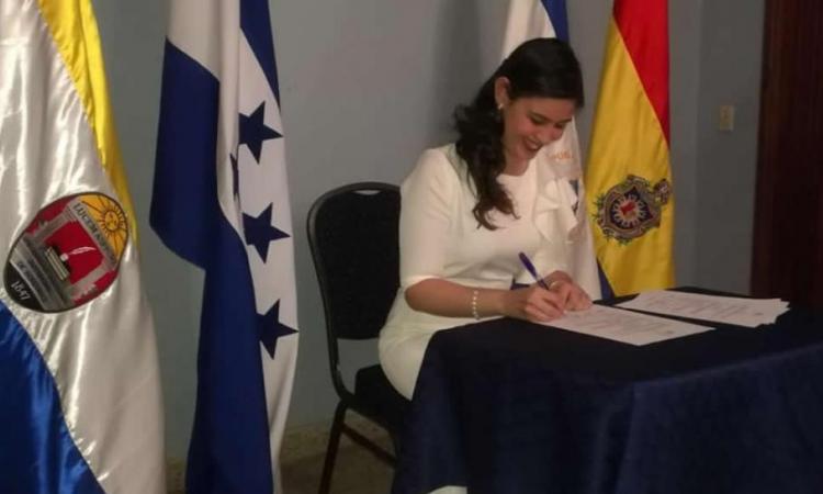 UNAN-Managua y UNAH concluyen acuerdo de cooperación con éxito