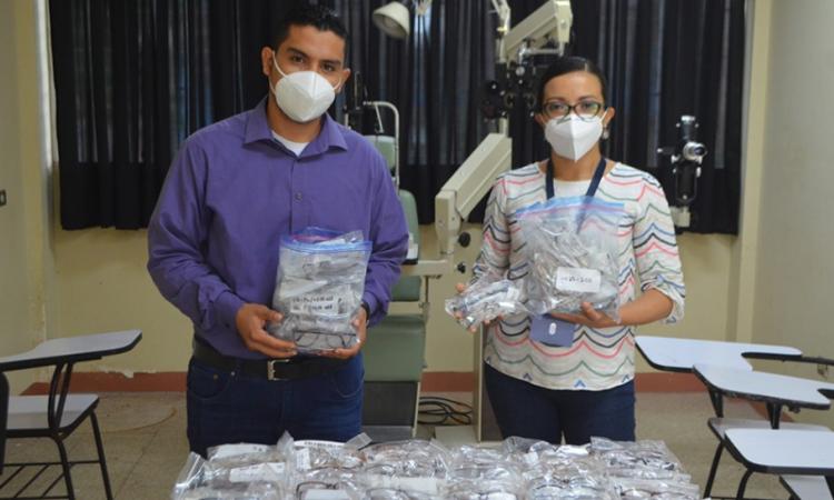 Ciencias Médicas recibe lentes para brigada de salud visual en San Juan del Río Coco